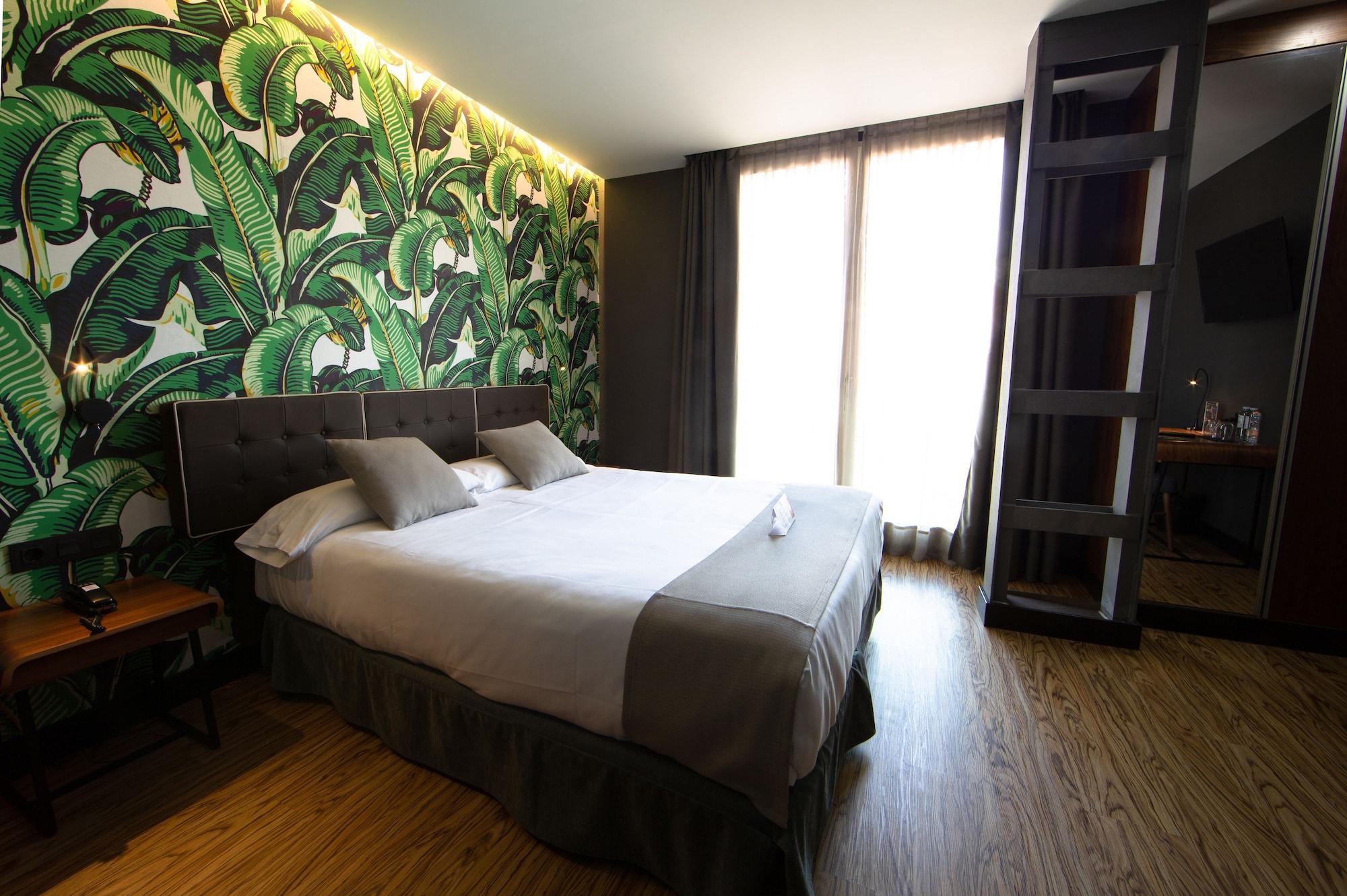 Malaga Premium Hotel ภายนอก รูปภาพ