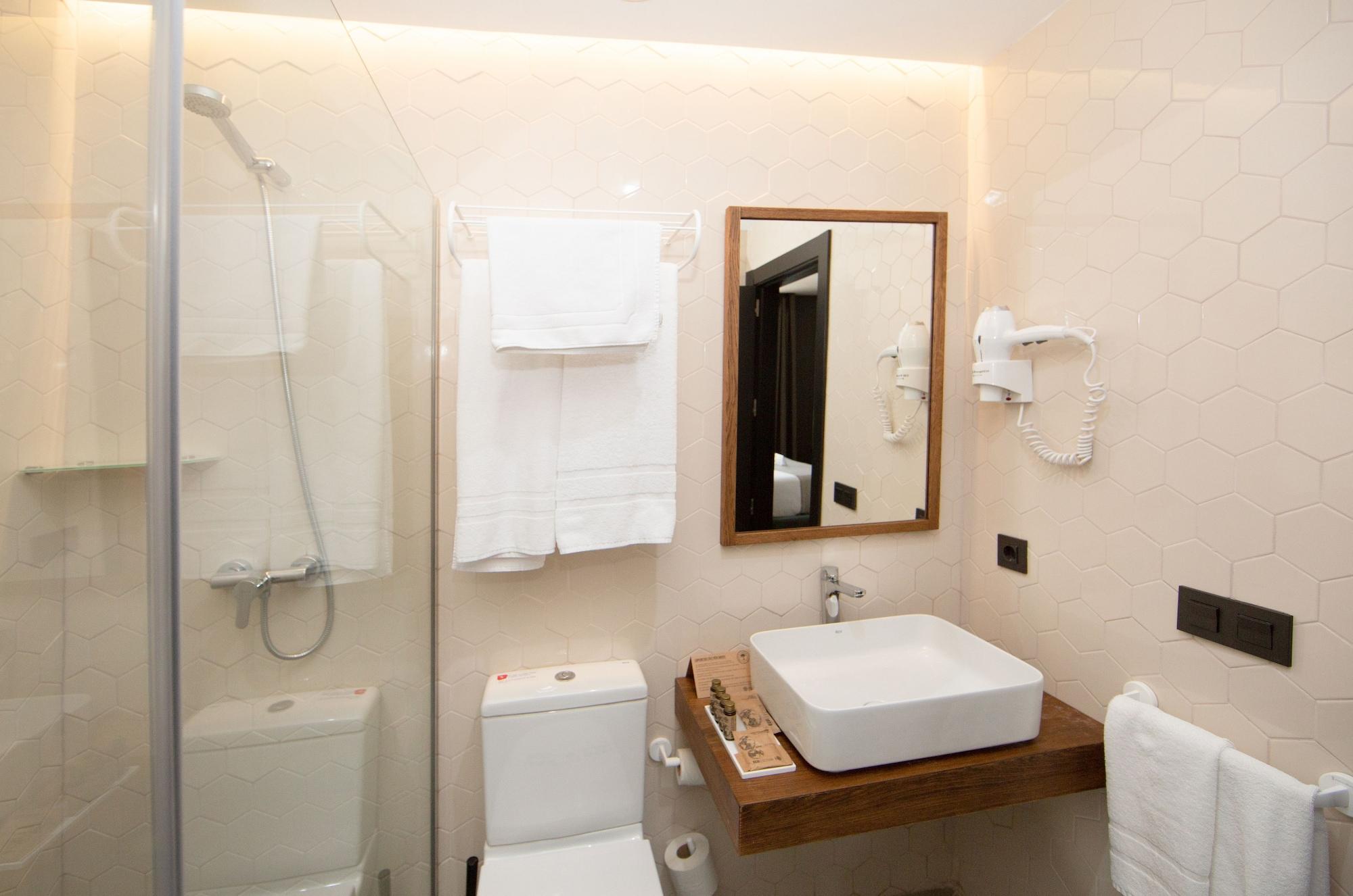 Malaga Premium Hotel ภายนอก รูปภาพ