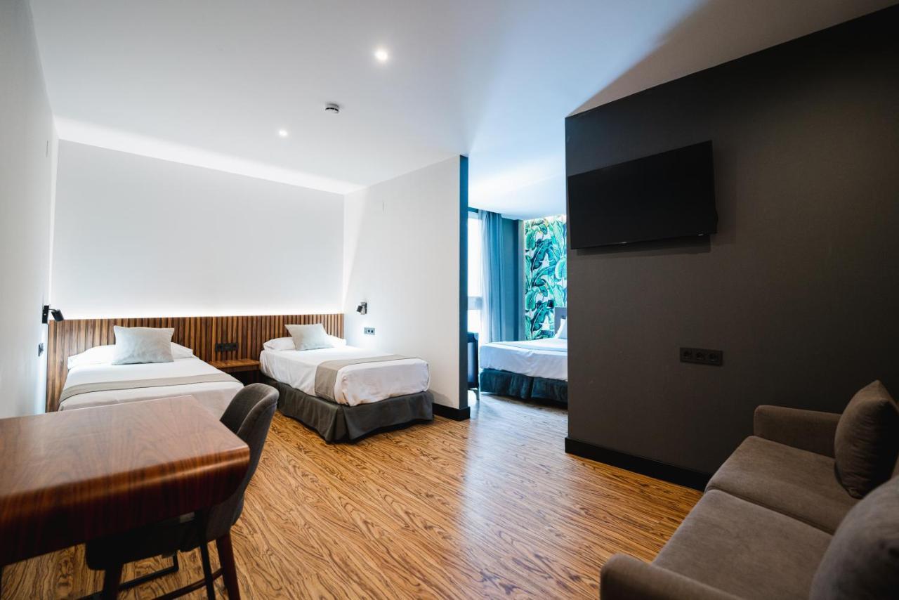 Malaga Premium Hotel ภายนอก รูปภาพ