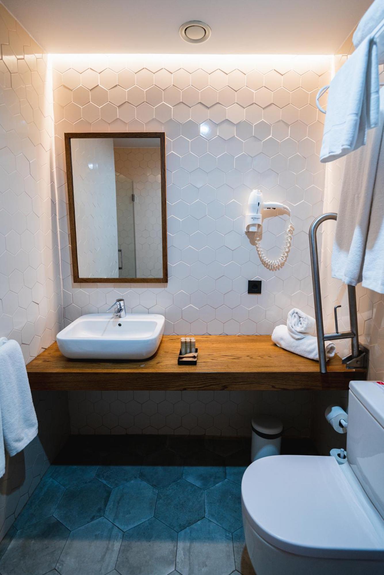 Malaga Premium Hotel ภายนอก รูปภาพ